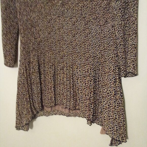 CC Blouse S 3/4 Sleeve Soft Stretch Ribbed Asymmetrical Animal Print Brown Black - Picture 6 of 15